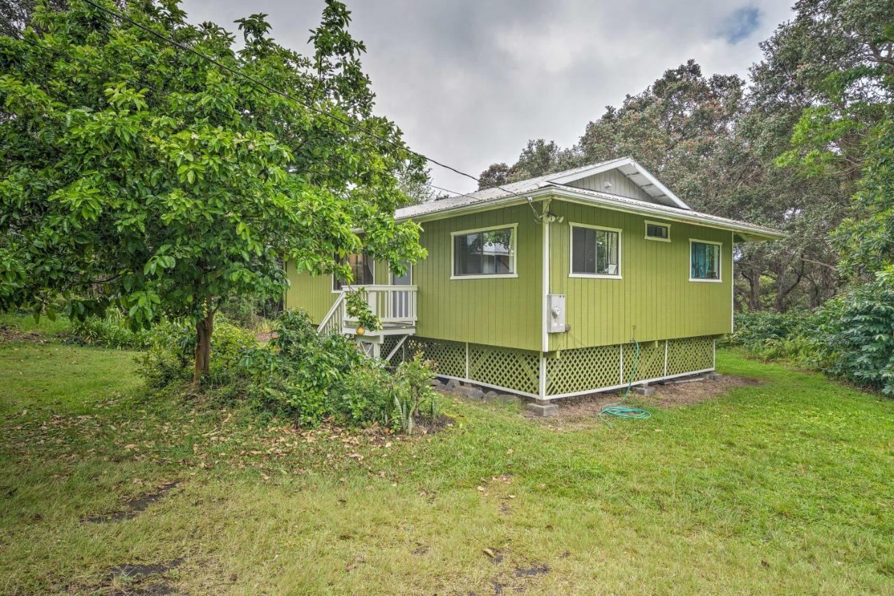 Peaceful Abode With Deck, 13 Mi To Black Sand Beach! Naalehu Exterior photo