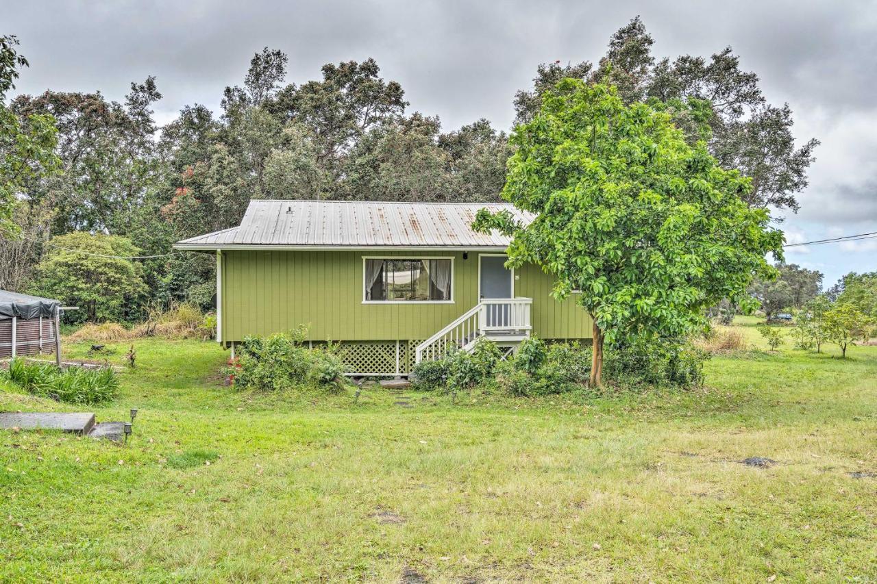 Peaceful Abode With Deck, 13 Mi To Black Sand Beach! Naalehu Exterior photo