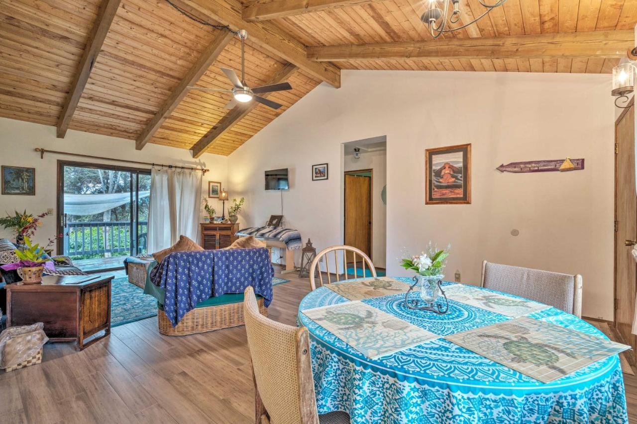 Peaceful Abode With Deck, 13 Mi To Black Sand Beach! Naalehu Exterior photo