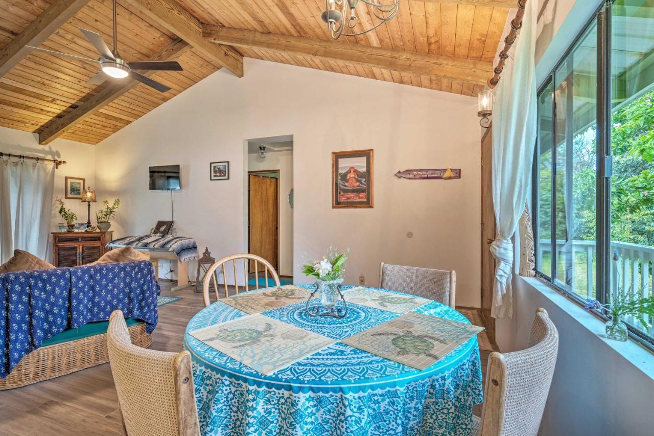 Peaceful Abode With Deck, 13 Mi To Black Sand Beach! Naalehu Exterior photo